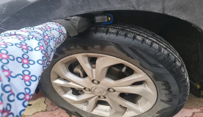 2020 Honda Amaze 1.2L I-VTEC V, Petrol, Manual, 1,24,554 km, tyre