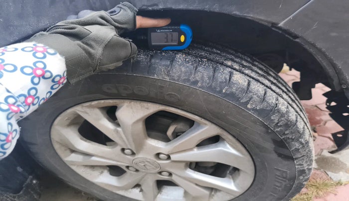 2020 Honda Amaze 1.2L I-VTEC V, Petrol, Manual, 1,24,554 km, tyre