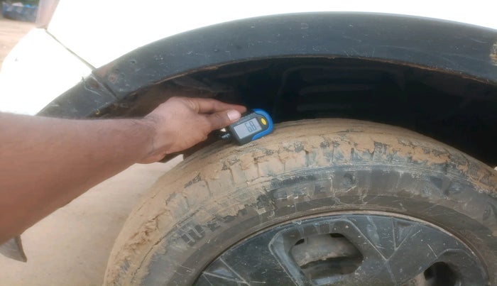 2013 Mahindra Xylo D2 BS-III, Diesel, Manual, 96,241 km, tyre