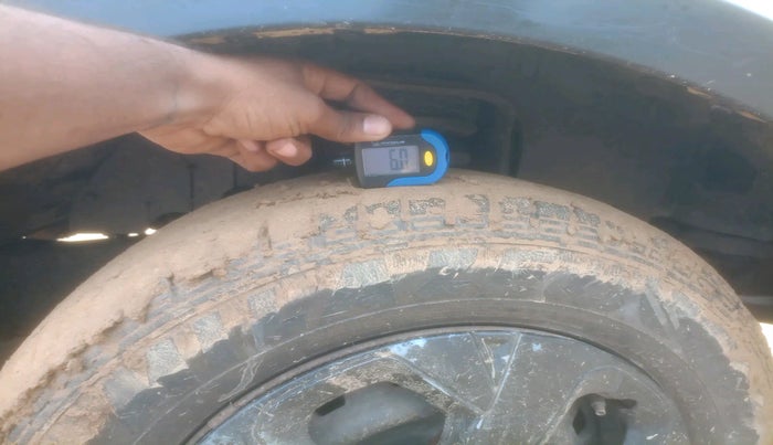 2013 Mahindra Xylo D2 BS-III, Diesel, Manual, 96,241 km, tyre