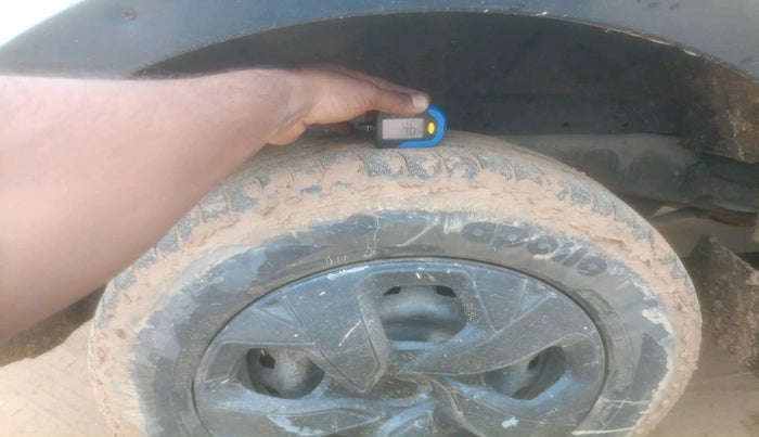 2013 Mahindra Xylo D2 BS-III, Diesel, Manual, 96,241 km, tyre