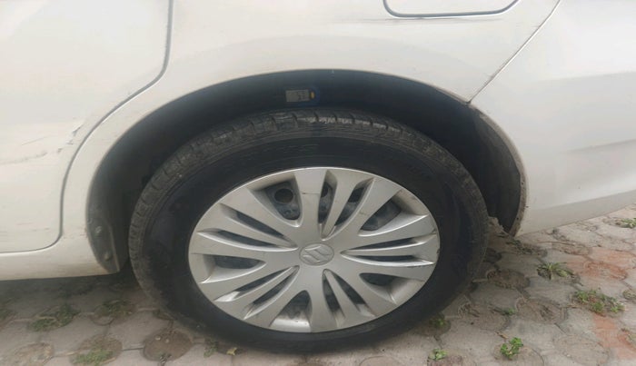 2013 Maruti Ertiga VXI, Petrol, Manual, 63,818 km, tyre