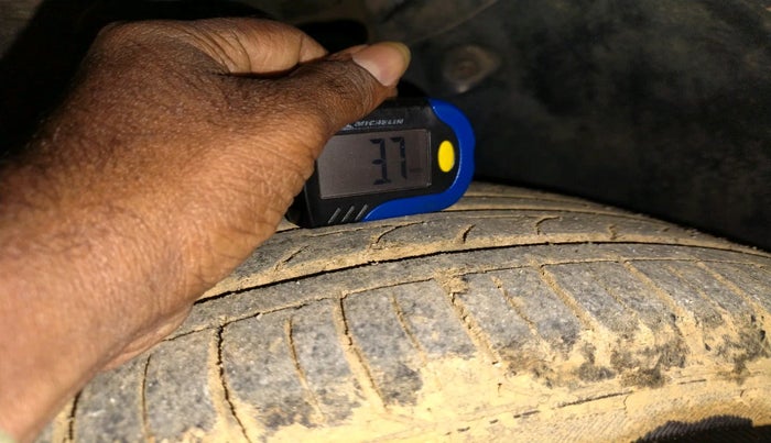 2012 Skoda Superb ELEGANCE 2.0 TDI CR AT, Diesel, Automatic, 1,51,887 km, tyre