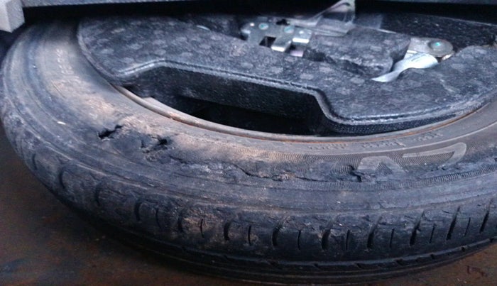 2016 Maruti Ciaz VDI+ SHVS, Diesel, Manual, 90,319 km, tyre