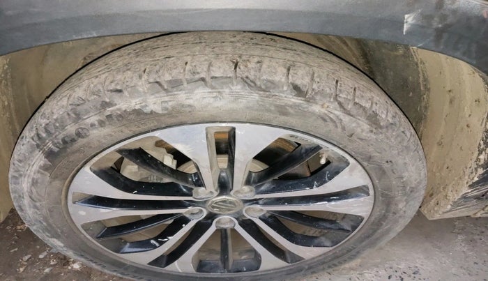 2022 MG HECTOR PLUS SHARP 1.5 PETROL TURBO CVT 6-STR, Petrol, Automatic, 54,876 km, tyre