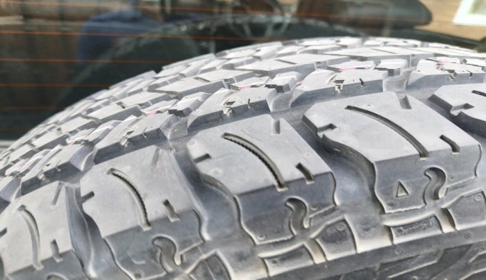 2021 Mahindra Thar LX D AT 4WD HT, Diesel, Automatic, 14,472 km, tyre