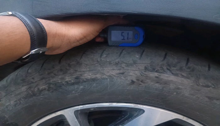 2021 Mahindra XUV300 W4 1.5 DIESEL, Diesel, Manual, 66,827 km, tyre