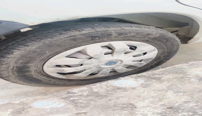 2012 Maruti Alto LXI, Petrol, Manual, 87,874 km, tyre