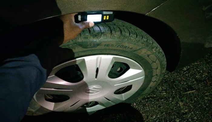 2016 Maruti Wagon R 1.0 VXI AMT, Petrol, Automatic, 52,342 km, tyre