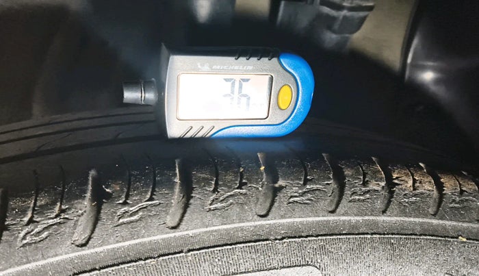 2021 KIA SONET HTX 1.0 IMT, Petrol, Manual, 73,836 km, tyre