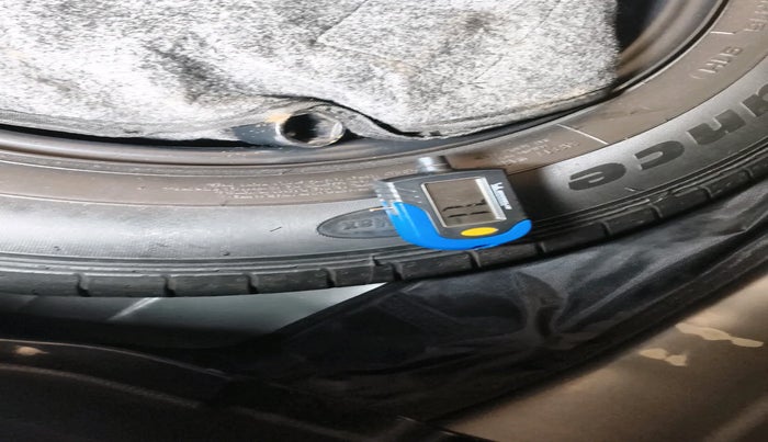 2021 KIA SONET HTX 1.0 IMT, Petrol, Manual, 73,836 km, tyre