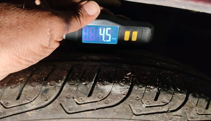 2012 Honda City 1.5L I-VTEC S MT, Petrol, Manual, 1,09,133 km, tyre