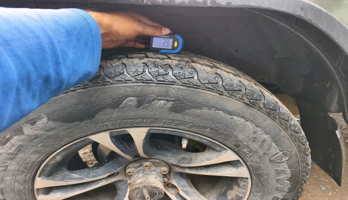 2019 Mahindra Thar CRDE 4X4 AC, Diesel, Manual, 88,813 km, tyre