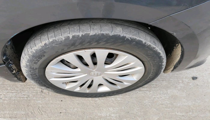 2014 Maruti Ertiga VDI, Diesel, Manual, 1,25,047 km, tyre