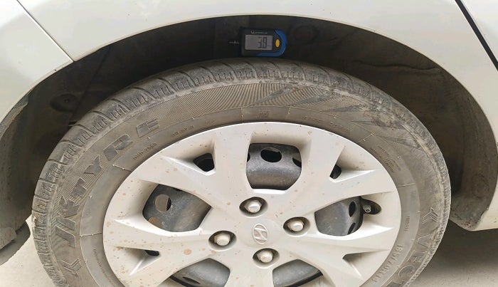 2016 Hyundai Grand i10 MAGNA 1.2 KAPPA VTVT, Petrol, Manual, 73,799 km, tyre