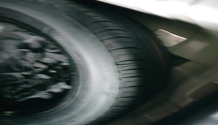 2025 Tata NEXON CREATIVE+ DCA 1.2 PETROL, Petrol, Automatic, 1,654 km, tyre