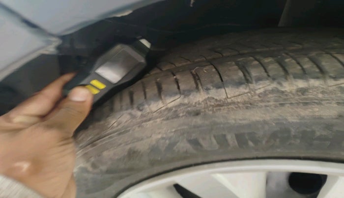 2017 Tata NEXON XT DIESEL, Diesel, Manual, 88,671 km, tyre