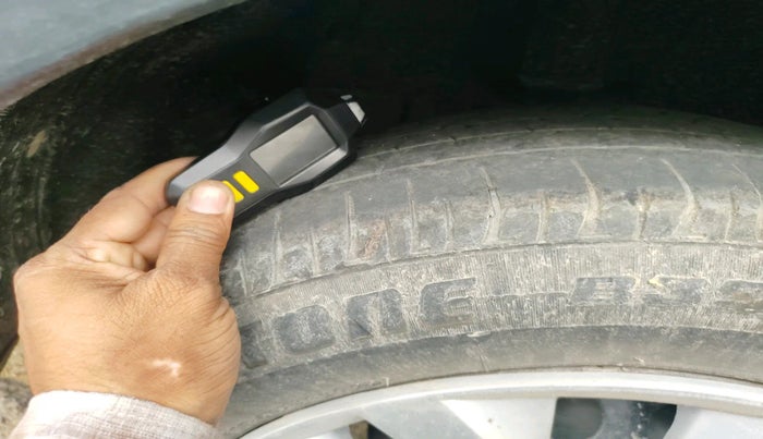 2017 Tata NEXON XT DIESEL, Diesel, Manual, 88,671 km, tyre