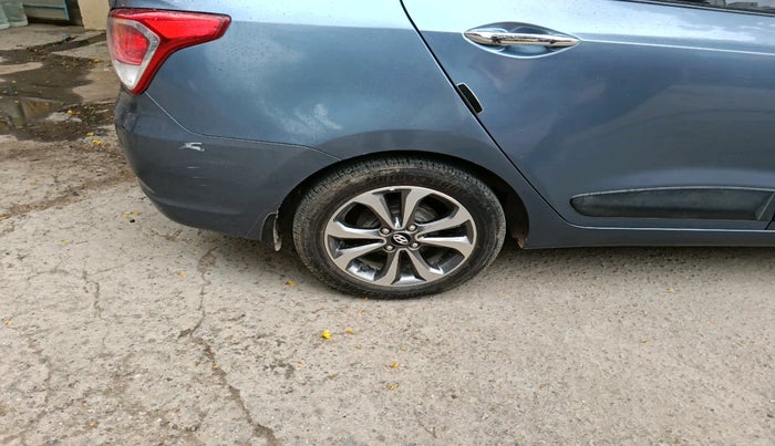 2016 Hyundai Xcent SX 1.2 (O), Petrol, Manual, 82,460 km, tyre