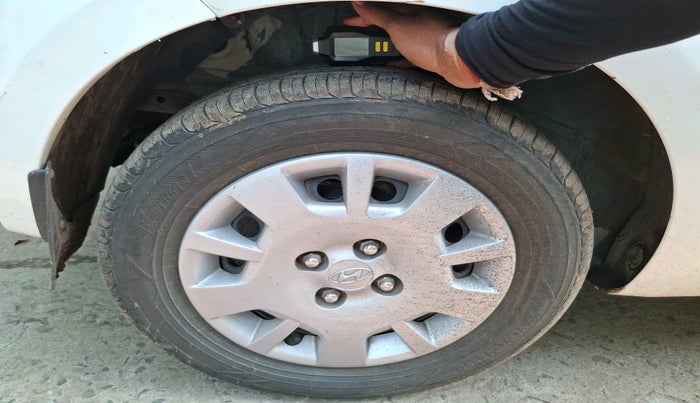 2013 Hyundai i20 ERA 1.2, Petrol, Manual, 73,141 km, tyre