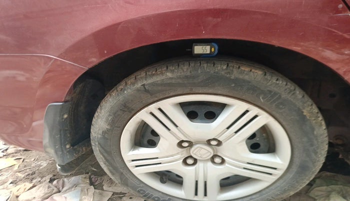 2010 Honda City 1.5L I-VTEC S MT, Petrol, Manual, 1,13,463 km, tyre