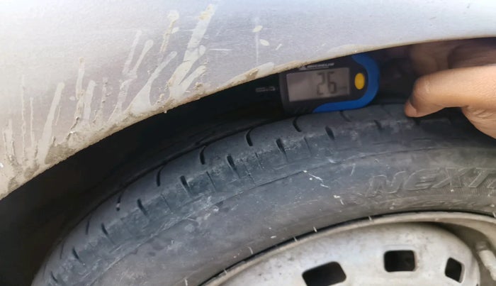 2011 Chevrolet Spark LS 1.0, Petrol, Manual, 32,557 km, tyre