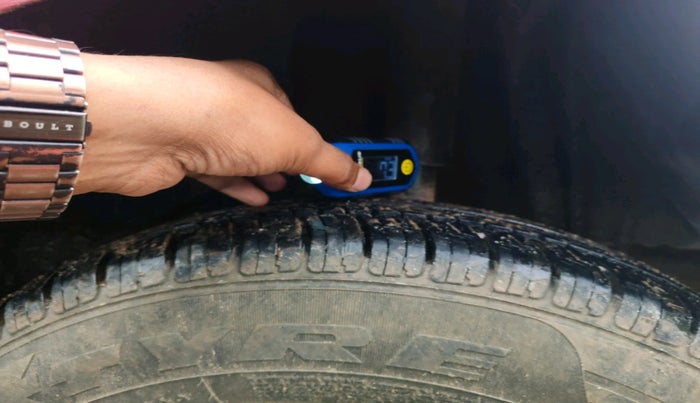 2013 Tata Indica Vista LS QUADRAJET, Diesel, Manual, 1,18,189 km, tyre