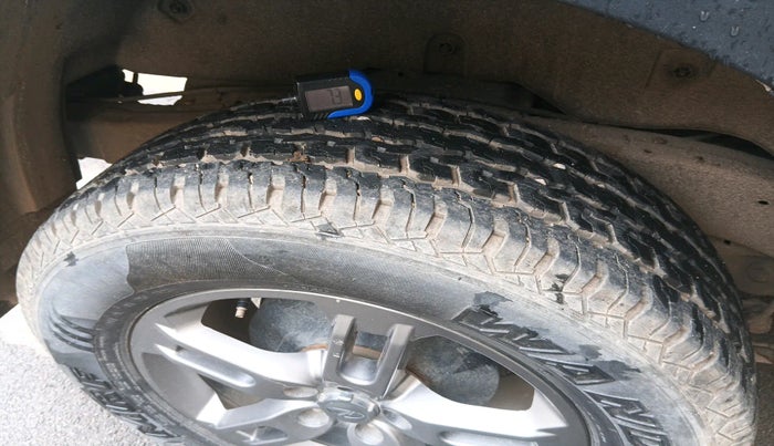 2021 Mahindra Thar LX PETROL HT 4WD AT, Petrol, Automatic, 23,966 km, tyre