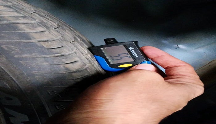 2023 Maruti BREZZA ZXI S-CNG, Petrol, Manual, 25,084 km, tyre