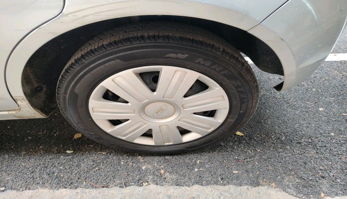 2012 Ford Figo ZXI 1.2 PETROL, Petrol, Manual, 56,505 km, tyre