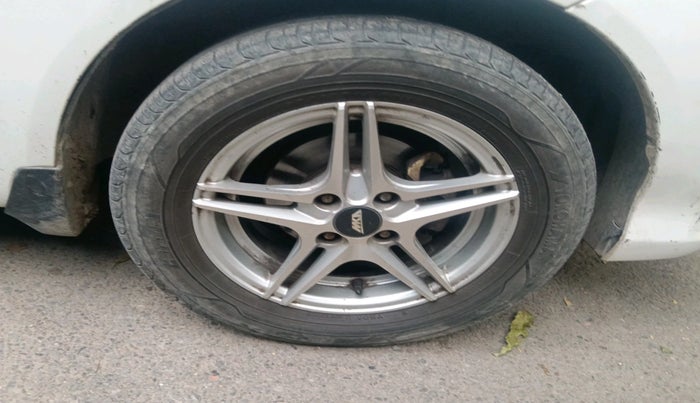 2016 Honda Amaze 1.5L I-DTEC S, Diesel, Manual, 1,80,247 km, tyre