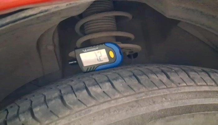 2016 Maruti Baleno SIGMA PETROL 1.2, Petrol, Manual, 72,098 km, tyre