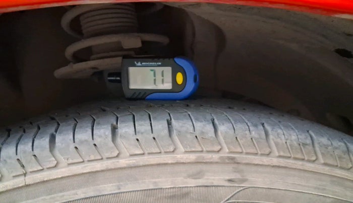 2016 Maruti Baleno SIGMA PETROL 1.2, Petrol, Manual, 72,098 km, tyre