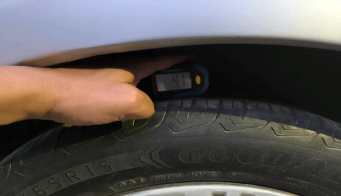 2011 Honda Jazz 1.2L I-VTEC BASE, Petrol, Manual, 82,210 km, tyre