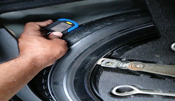 2018 Honda WR-V 1.5L I-DTEC S MT, Diesel, Manual, 96,699 km, tyre