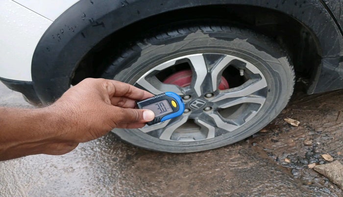 2018 Honda WR-V 1.5L I-DTEC S MT, Diesel, Manual, 96,699 km, tyre