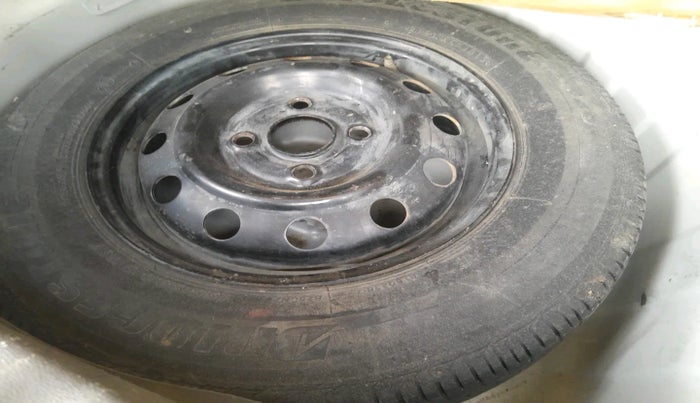 2013 Hyundai i10 MAGNA 1.1, Petrol, Manual, 41,453 km, tyre