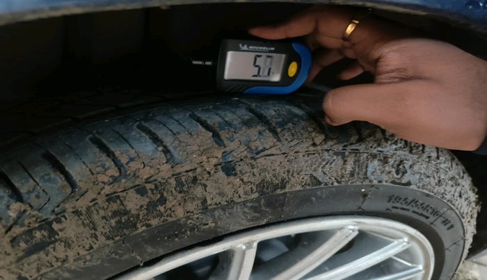 2018 Maruti Ciaz SIGMA 1.5 SHVS MT  PETROL, Petrol, Manual, 81,813 km, tyre