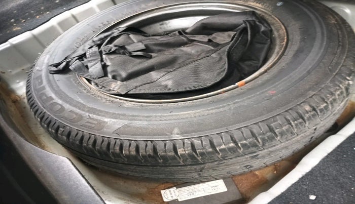 2022 Tata ALTROZ XZ PETROL, Petrol, Manual, 21,595 km, tyre