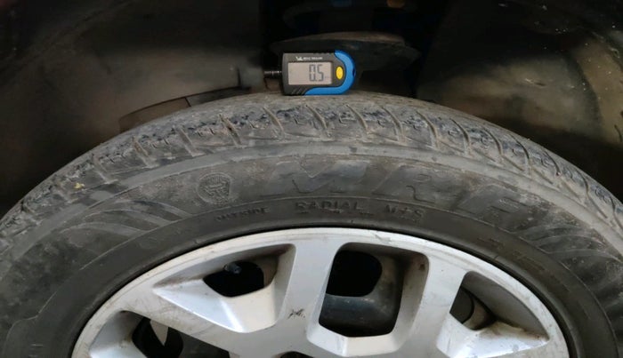 2017 Renault Duster RXL PETROL, Petrol, Manual, 55,179 km, tyre