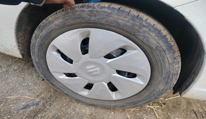 2019 Maruti Celerio VXI CNG, Petrol, Manual, 77,259 km, tyre