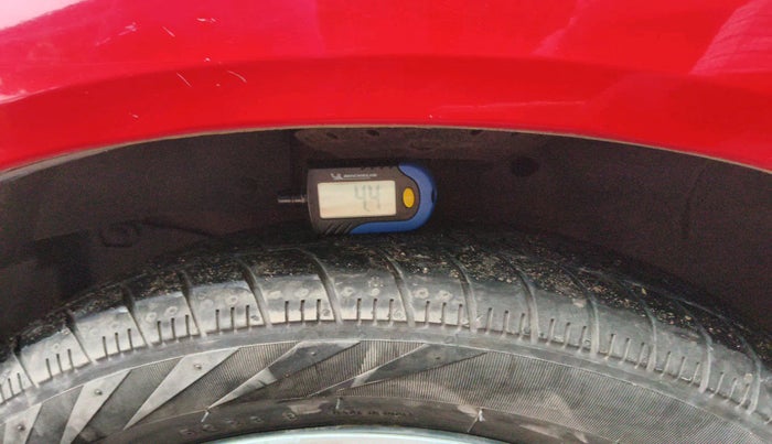 2014 Honda Brio S MT, Petrol, Manual, 54,945 km, tyre