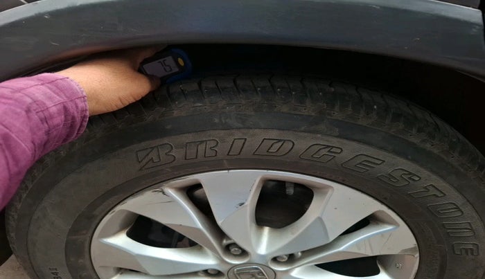 2016 Honda CRV 2.0L I-VTEC 2WD AT, Petrol, Automatic, 1,51,309 km, tyre