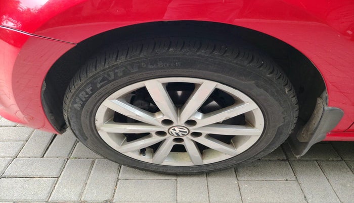 2017 Volkswagen Polo GT TSI AT, Petrol, Automatic, 65,353 km, tyre