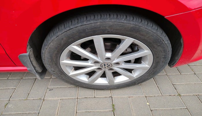 2017 Volkswagen Polo GT TSI AT, Petrol, Automatic, 65,353 km, tyre