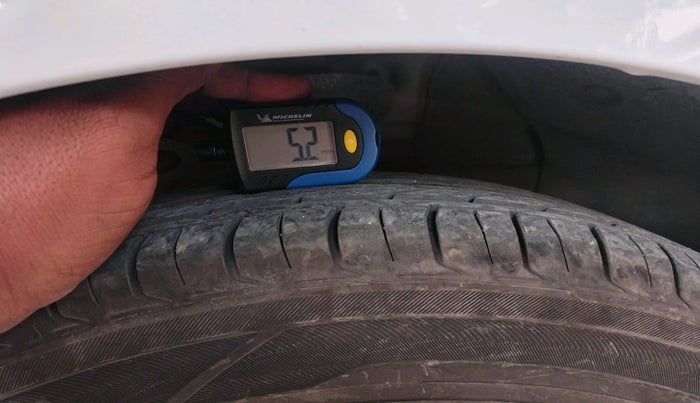 2020 Hyundai NEW SANTRO ASTA AMT, Petrol, Automatic, 40,871 km, tyre