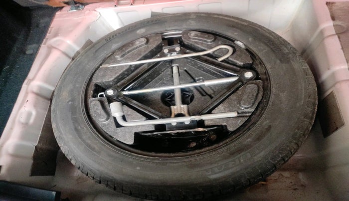 2020 Tata NEXON XZ PLUS (O) DIESEL DUAL TONE, Diesel, Manual, 46,542 km, tyre