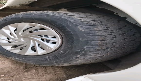 2017 Mahindra Scorpio S2, Diesel, Manual, 1,45,128 km, tyre