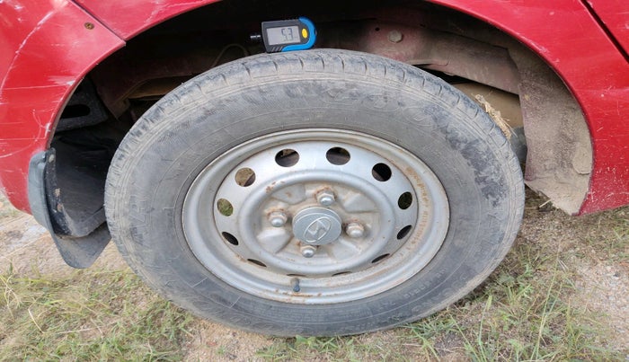 2016 Hyundai Eon ERA + LPG, Petrol, Manual, 97,082 km, tyre