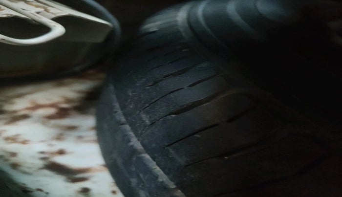 2016 Tata Bolt XE QUADRAJET, Diesel, Manual, 1,75,000 km, tyre